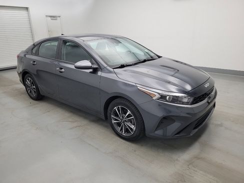 Used 2023 Kia Forte LXS FWD image 11