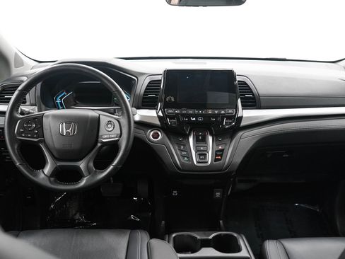 Used 2024 Honda Odyssey EX-L image 17