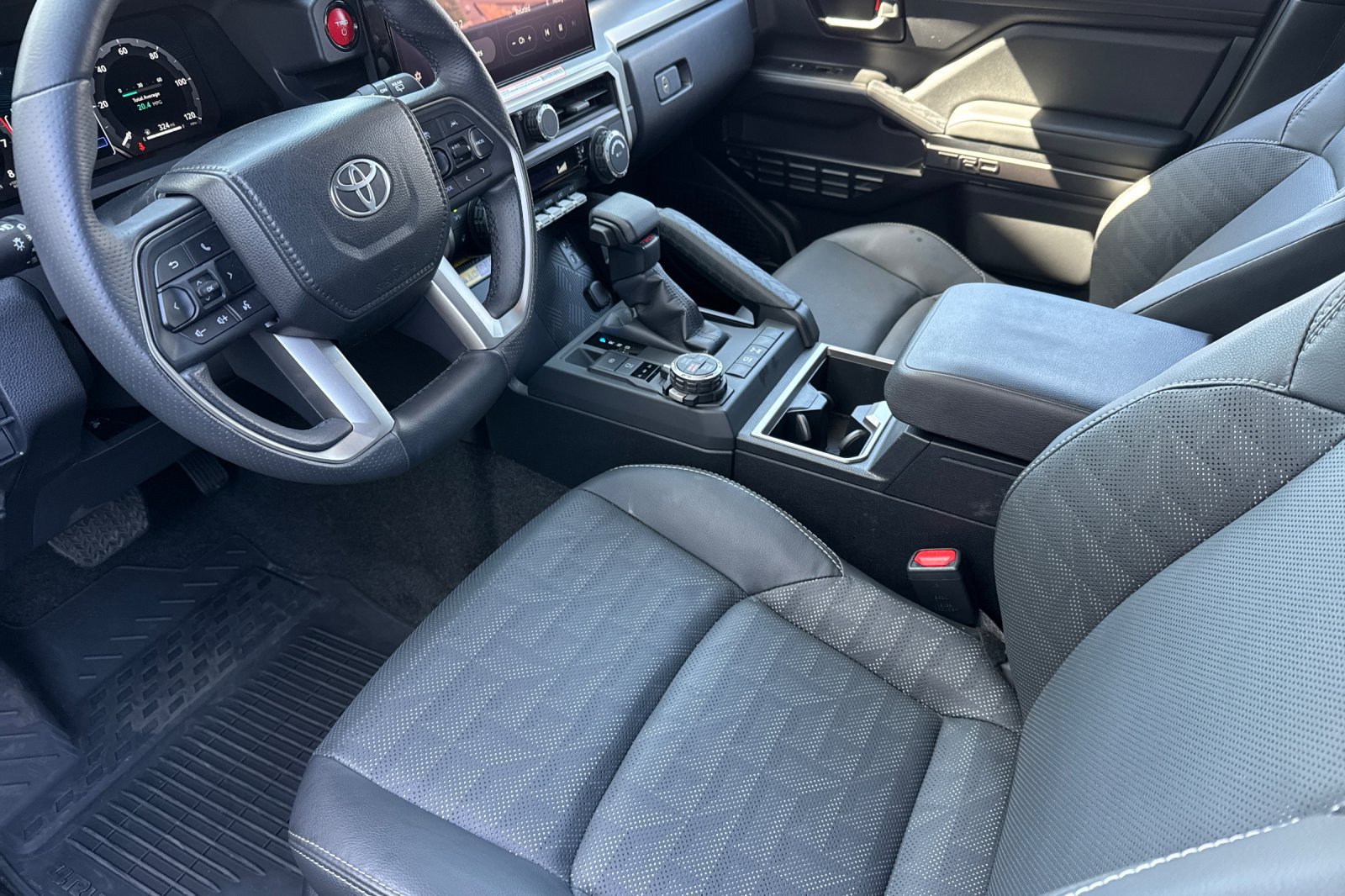 Used 2026 Toyota 4Runner TRD Off-Road Premium AWD/4WD image 11
