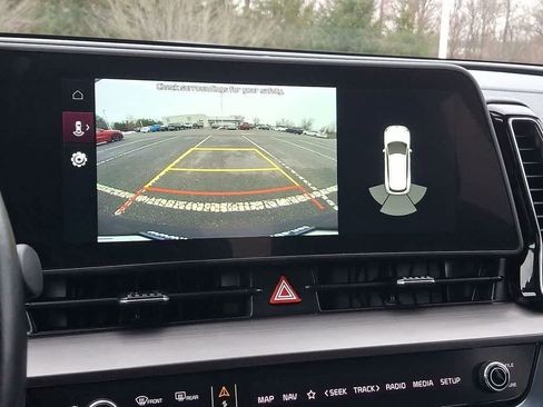 Used 2023 Kia Sportage EX image 15