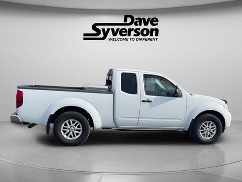Used 2019 Nissan Frontier SV w/ Value Truck Package RWD image 4