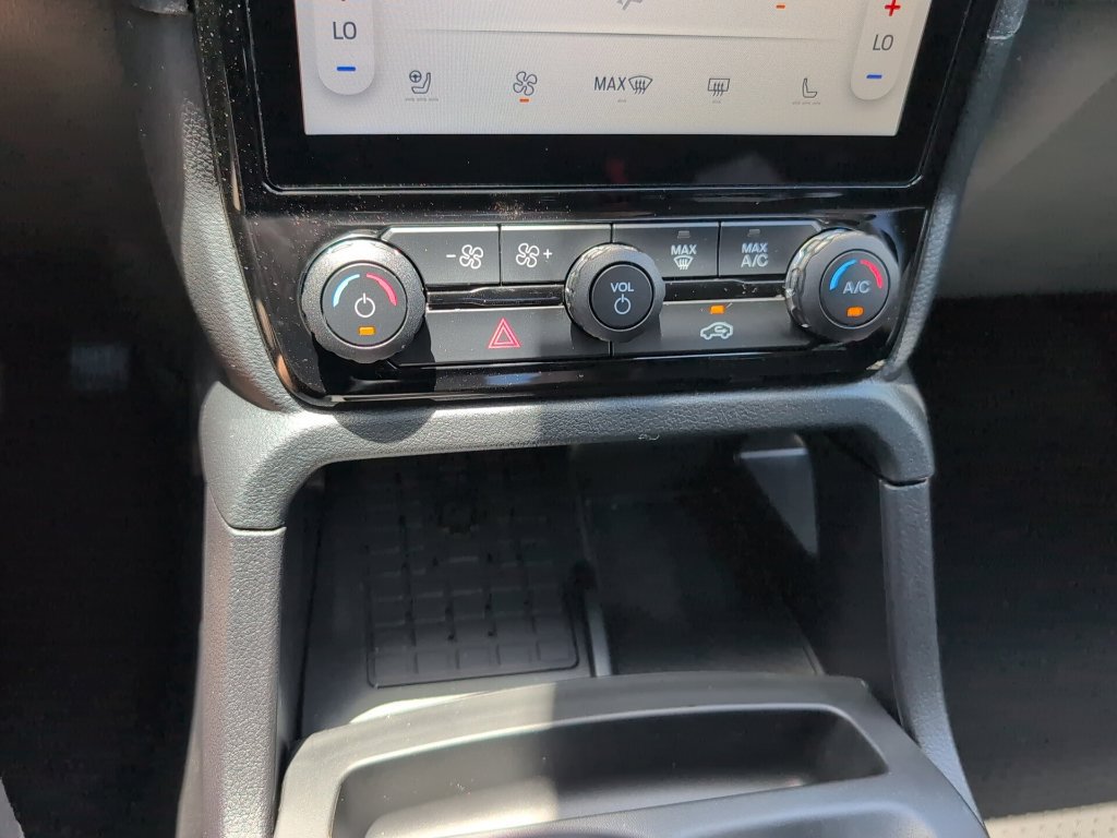 New 2026 Ford Ranger Lariat w/ Black Appearance Package AWD/4WD image 19