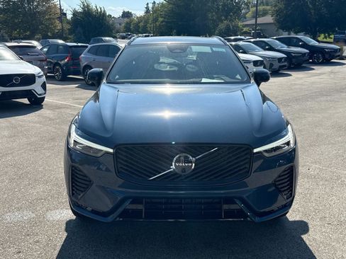 New 2026 Volvo XC60 B5 Plus w/ Climate Package image 2
