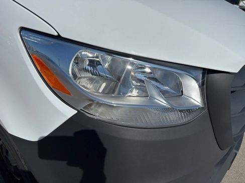 New 2026 Mercedes-Benz Sprinter 2500 image 10