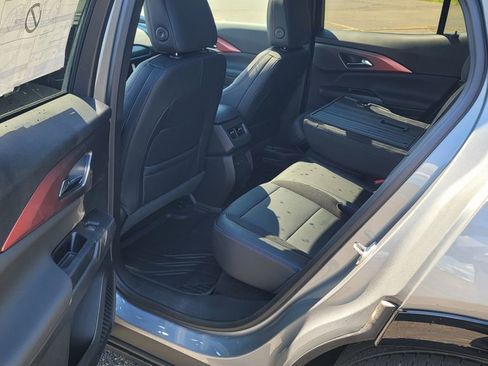 New 2025 Chevrolet Equinox EV RS w/ Convenience Package II image 26