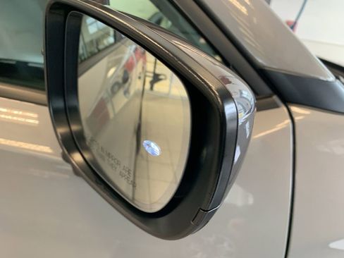 New 2026 Subaru Forester Premium image 25