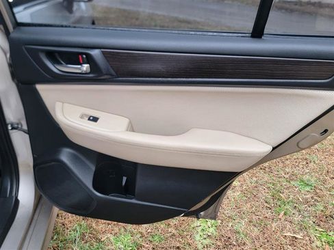 Used 2015 Subaru Legacy 2.5i Limited image 21