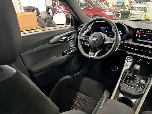 Certified 2024 Dodge Hornet R/T Plus image 14