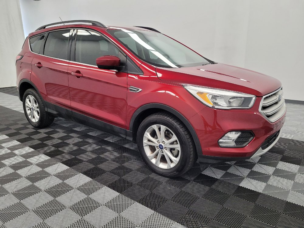 Used 2018 Ford Escape SE w/ SE Sync 3 Package FWD image 11