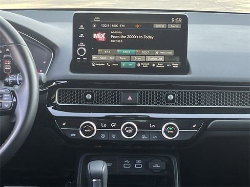 Used 2024 Honda Civic Sport Touring image 17