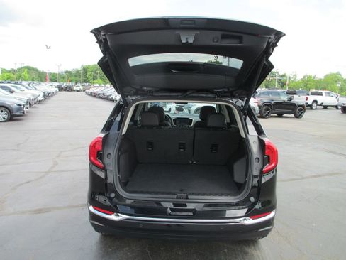 Used 2022 GMC Terrain Denali AWD/4WD image 8