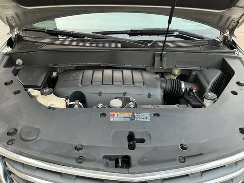 Used 2014 Chevrolet Traverse LT FWD image 23