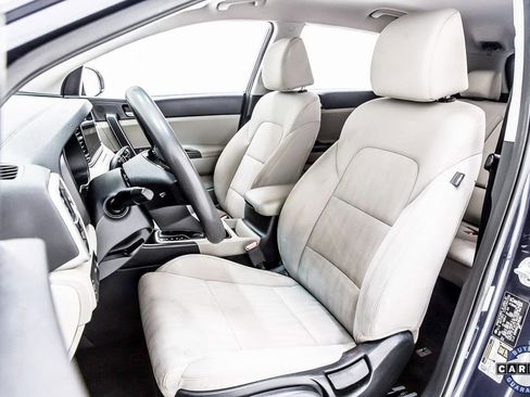 Used 2022 Kia Sportage LX image 27