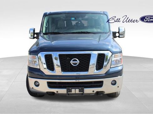 Used 2019 Nissan NV 3500 SL RWD image 2