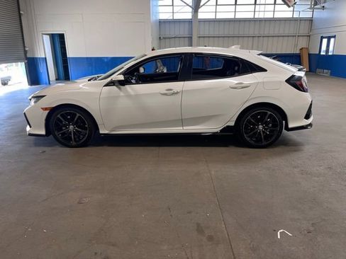 Used 2020 Honda Civic Sport image 6
