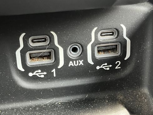 Used 2020 RAM 1500 Lone Star AWD/4WD image 17