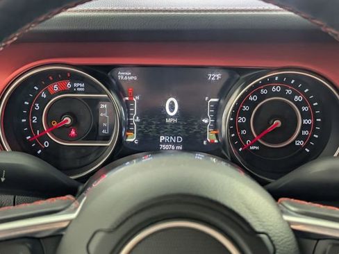 Used 2021 Jeep Gladiator Rubicon AWD/4WD image 16