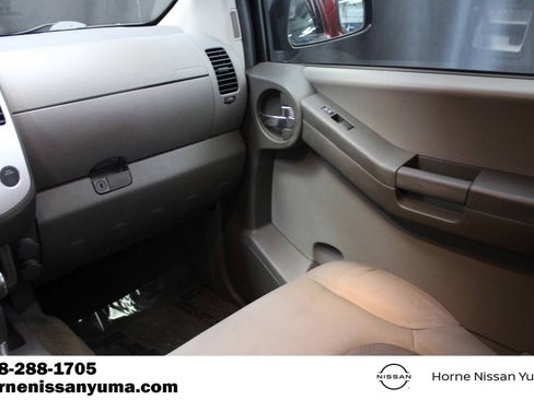 Used 2014 Nissan Xterra S AWD/4WD image 12