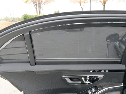 Used 2021 Mercedes-Benz S 500 4MATIC image 39