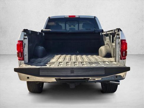 Used 2015 Ford F150 Lariat w/ Equipment Group 502A Luxury image 7