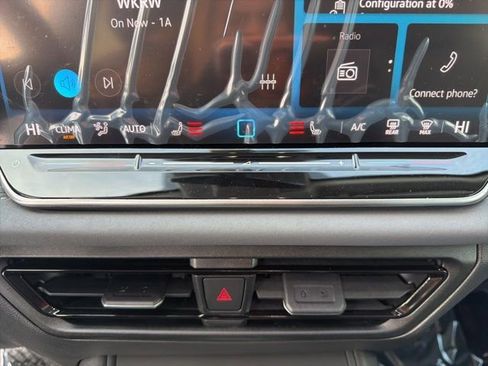 New 2026 Volkswagen Tiguan SE AWD/4WD image 30