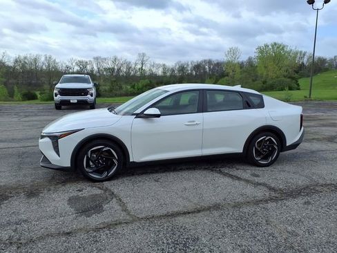 Used 2025 Kia K4 EX FWD image 31