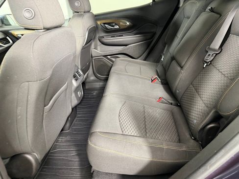 Used 2019 GMC Terrain SLE w/ Driver Convenience Package image 18