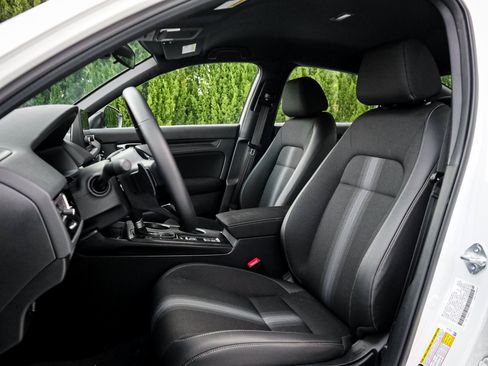 Used 2026 Honda Civic Sport image 7