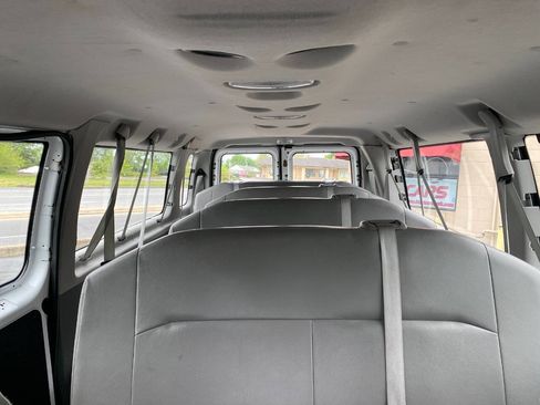 Used 2012 Ford E-350 and Econoline 350 XL RWD image 15