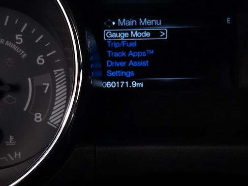 Used 2016 Ford Mustang Premium image 22