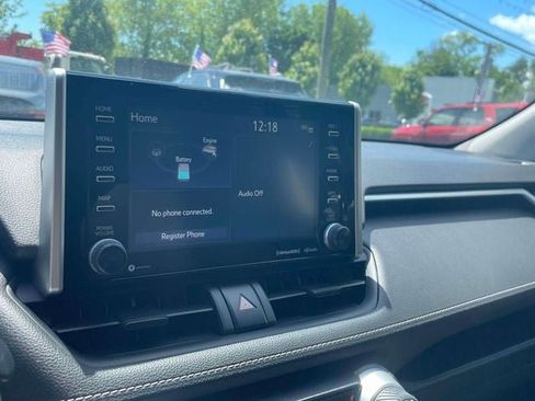 Certified 2021 Toyota RAV4 XLE w/ Convenience Package AWD/4WD image 30