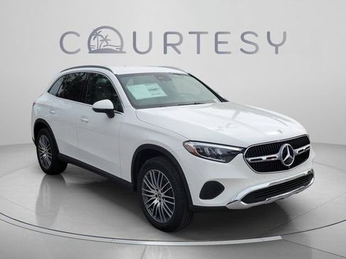 Certified 2026 Mercedes-Benz GLC 300 image 5