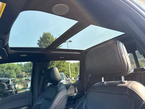 Used 2023 Ford F150 Raptor AWD/4WD image 15