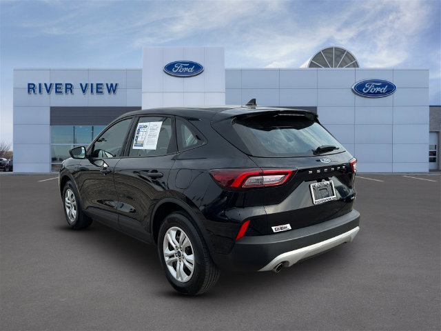 Used 2023 Ford Escape AWD image 4