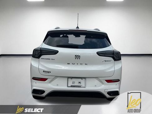 Used 2024 Buick Encore GX Avenir w/ Avenir Convenience Package FWD image 9