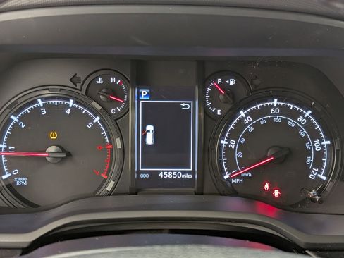 Used 2023 Toyota 4Runner SR5 image 21