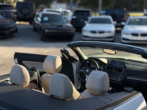 Used 2016 BMW M235i xDrive Convertible image 19