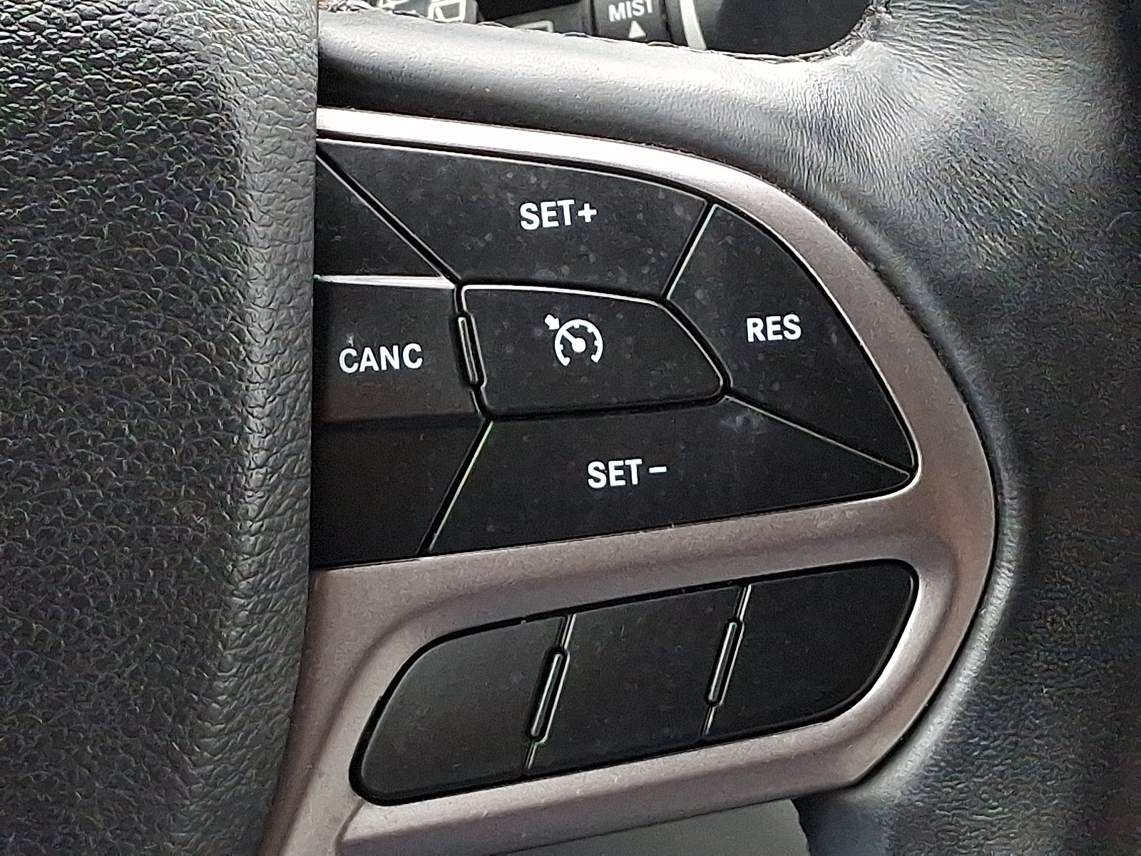 Certified 2019 Jeep Cherokee Limited AWD/4WD image 22