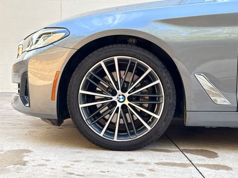 Certified 2023 BMW 530i xDrive w/ Premium Package image 6