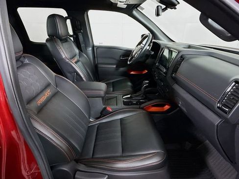 Used 2023 Nissan Frontier PRO-4X w/ Pro-4X Premium Package image 29