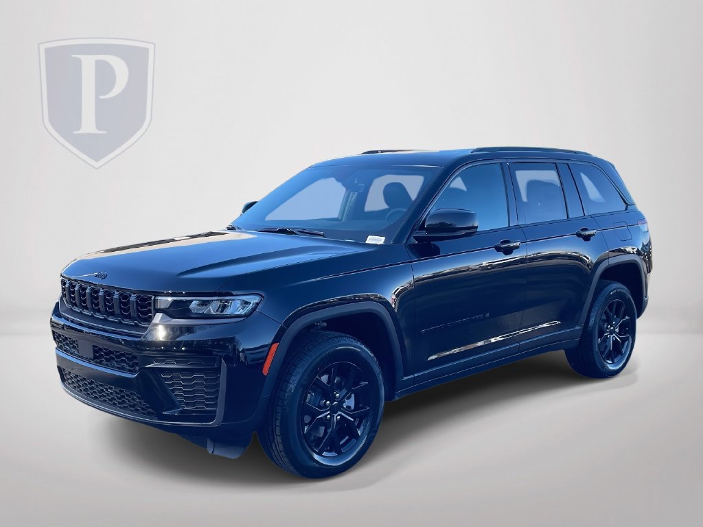 New 2026 Jeep Grand Cherokee Altitude AWD/4WD image 4