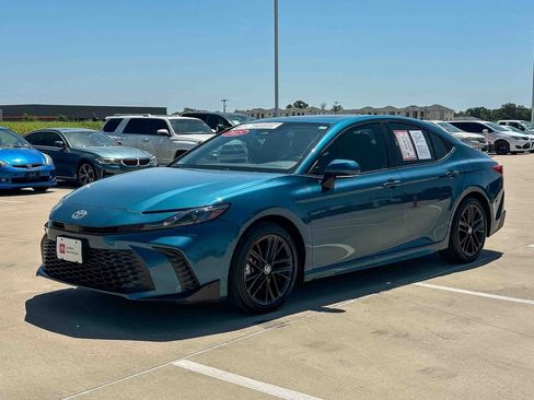 Certified 2025 Toyota Camry SE w/ Multimedia Upgrade Package FWD image 7