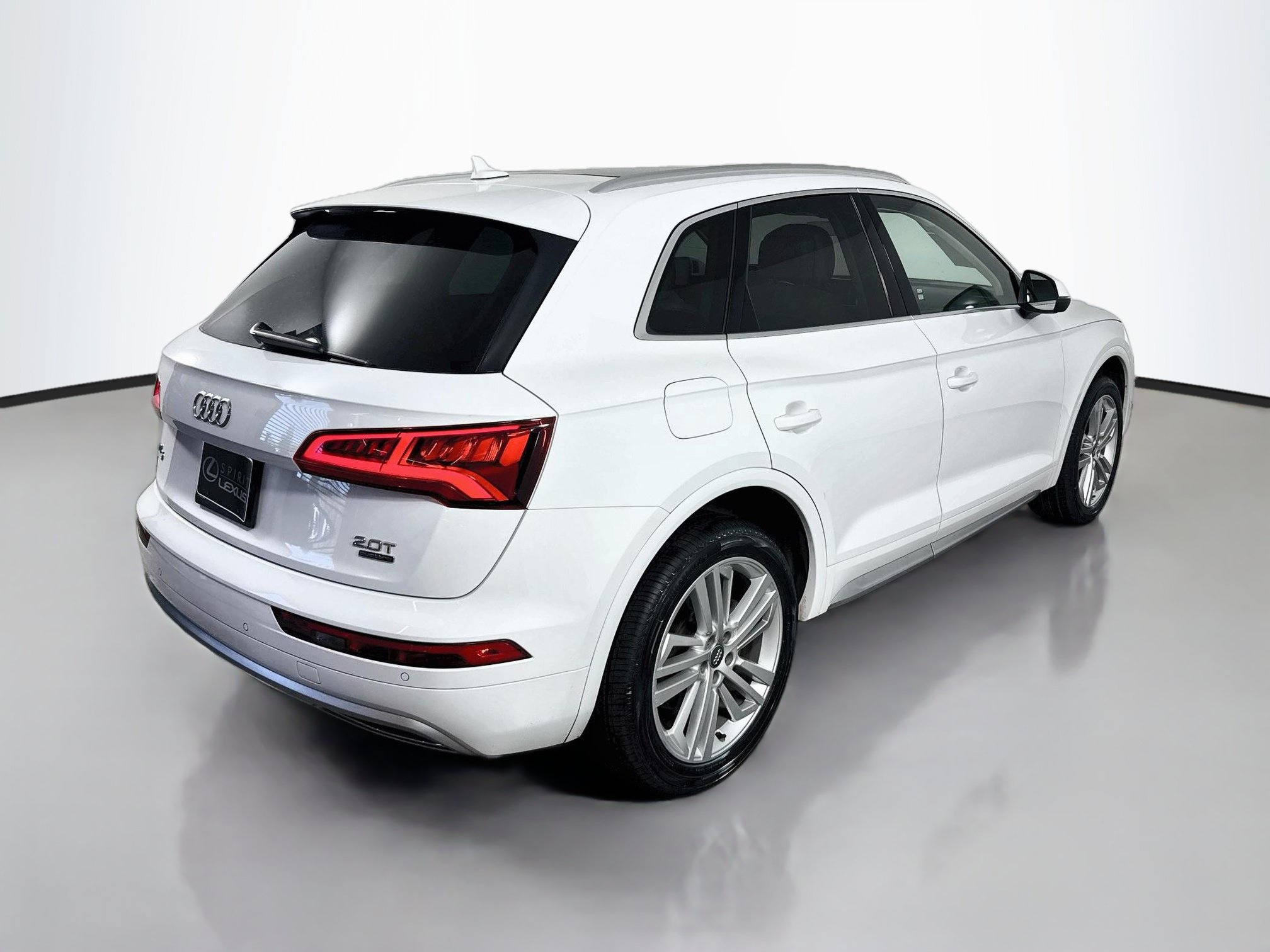 Used 2018 Audi Q5 2.0T Premium Plus w/ Premium Plus Package AWD/4WD image 7
