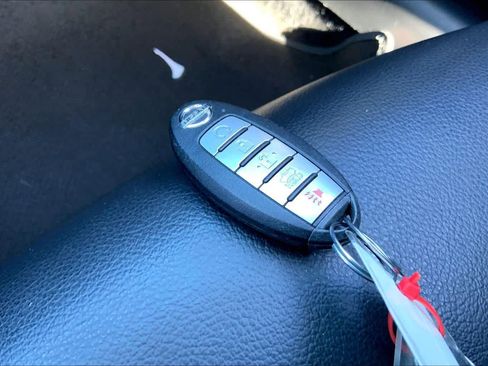 Used 2019 Nissan Altima 2.5 SR w/ SR Premium Package image 14