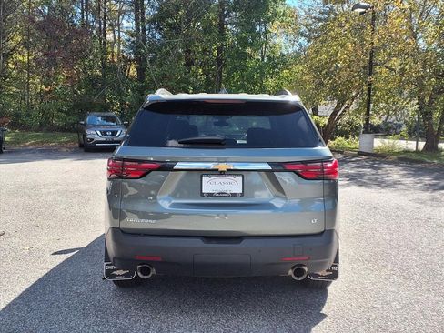 Used 2023 Chevrolet Traverse LT image 7