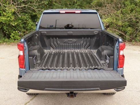 Used 2024 Chevrolet Silverado 1500 LT AWD/4WD image 27