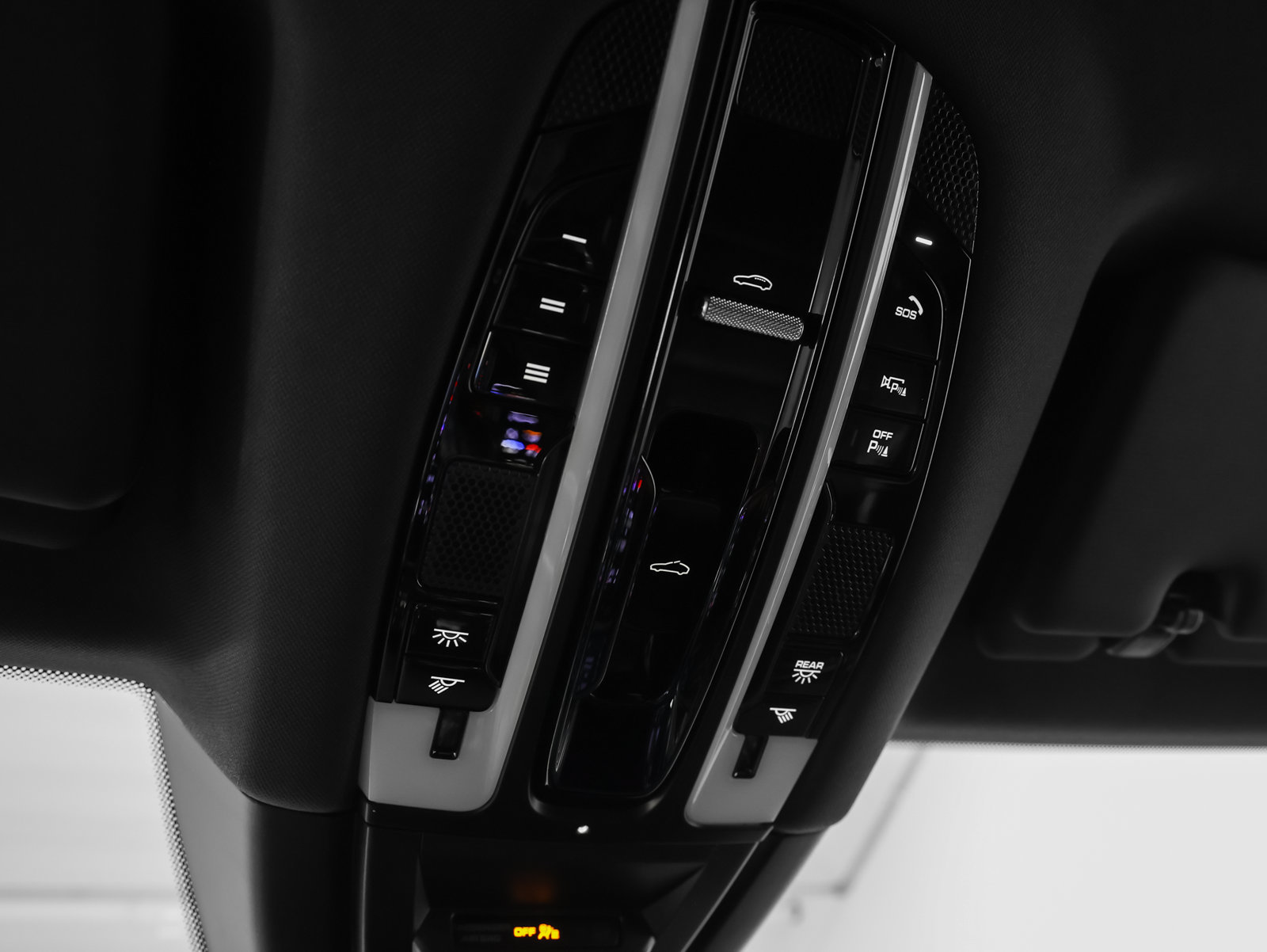 Certified 2023 Porsche Cayenne S Platinum AWD/4WD image 33