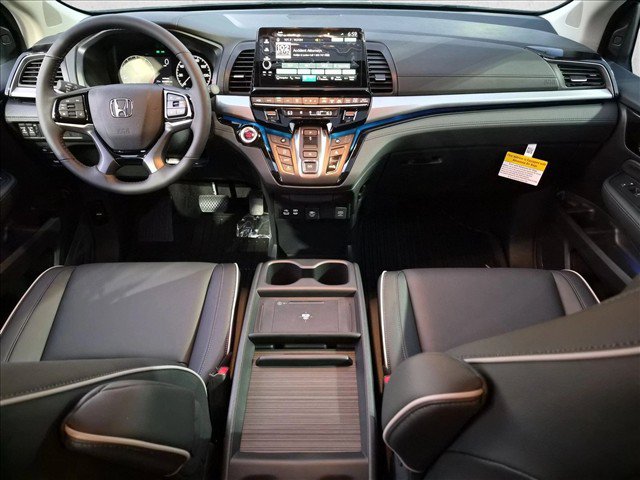 New 2027 Honda Odyssey Touring image 14