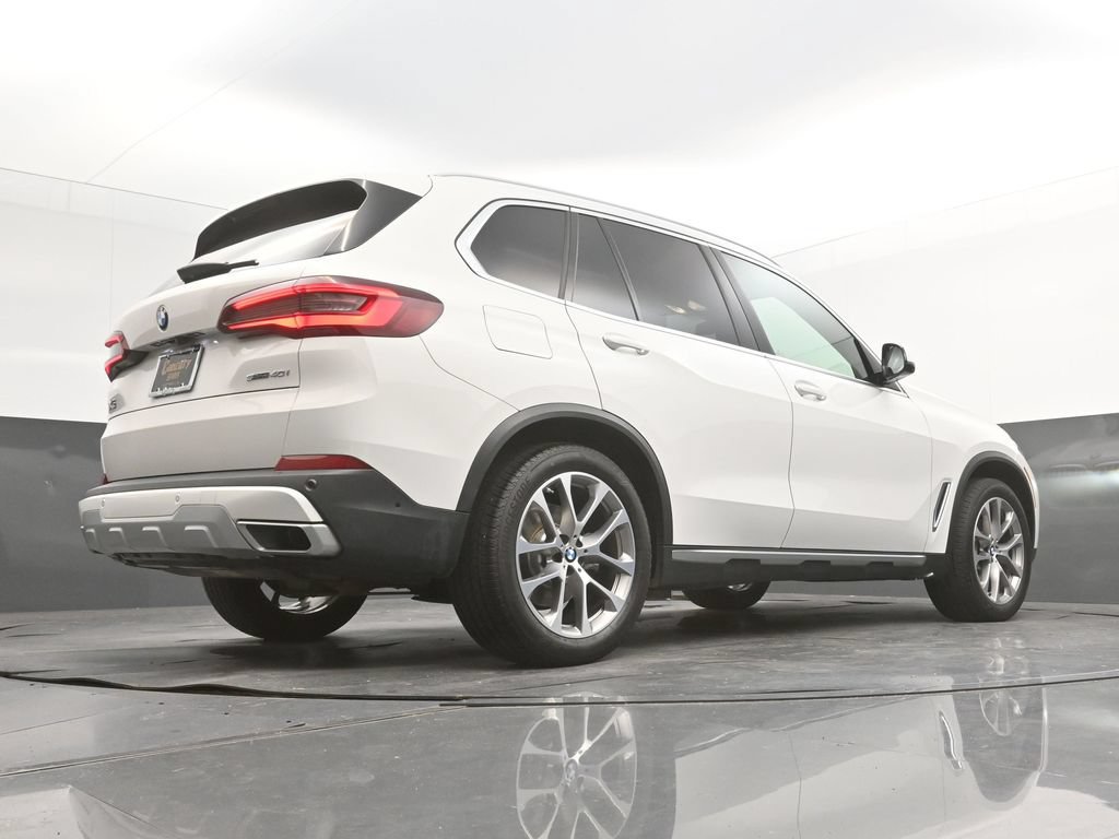 Used 2022 BMW X5 sDrive40i w/ Premium Package RWD image 44