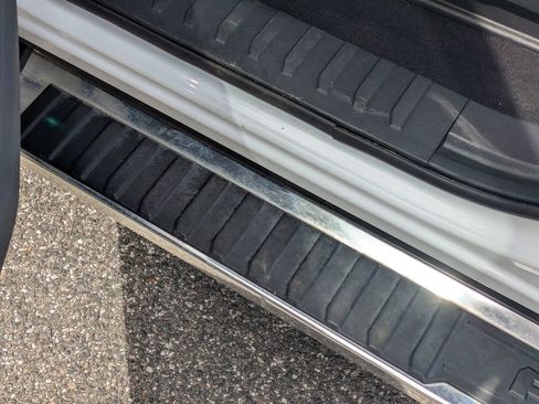 Used 2023 Ford F150 Lariat image 12